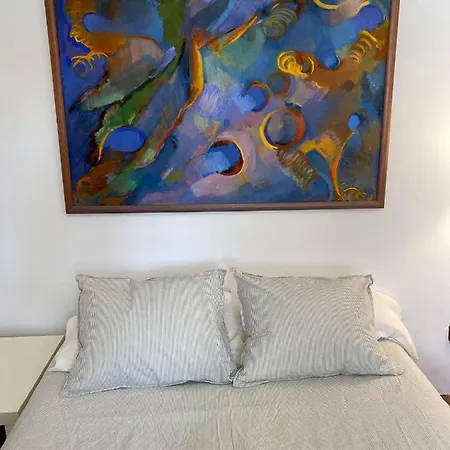 La Paz Villa *
