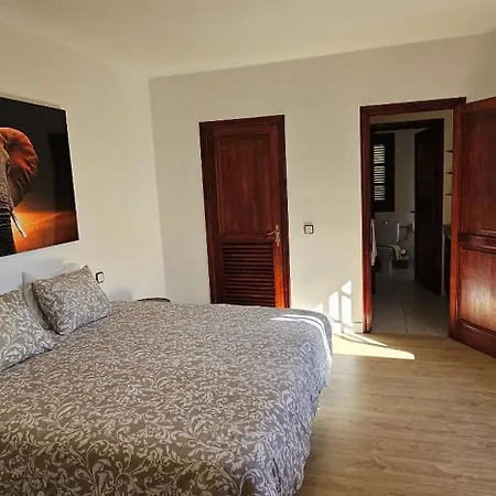 La Paz Villa *