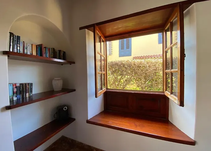 La Paz Villa